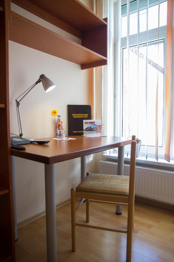 Hotel Garni Haus Zum Gutenberg Hallbergmoos Kültér fotó